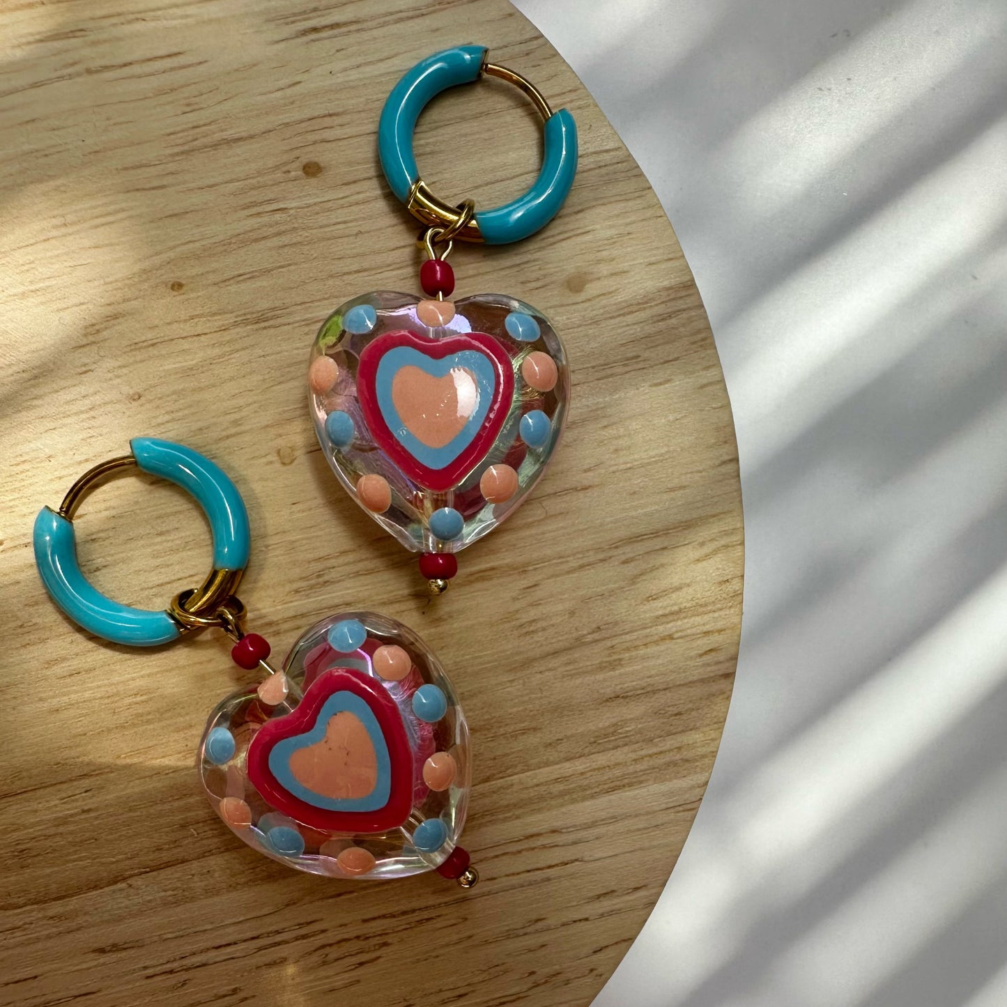 Miami - cyan & red pink